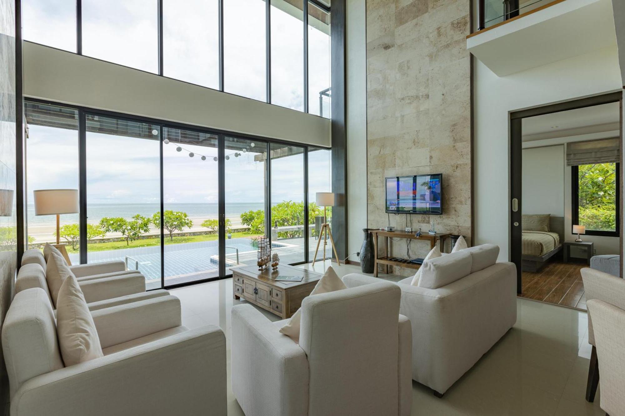 Beachfront Modern 4 Bedroom Pool Villa - Rv Хуа Хин Екстериор снимка